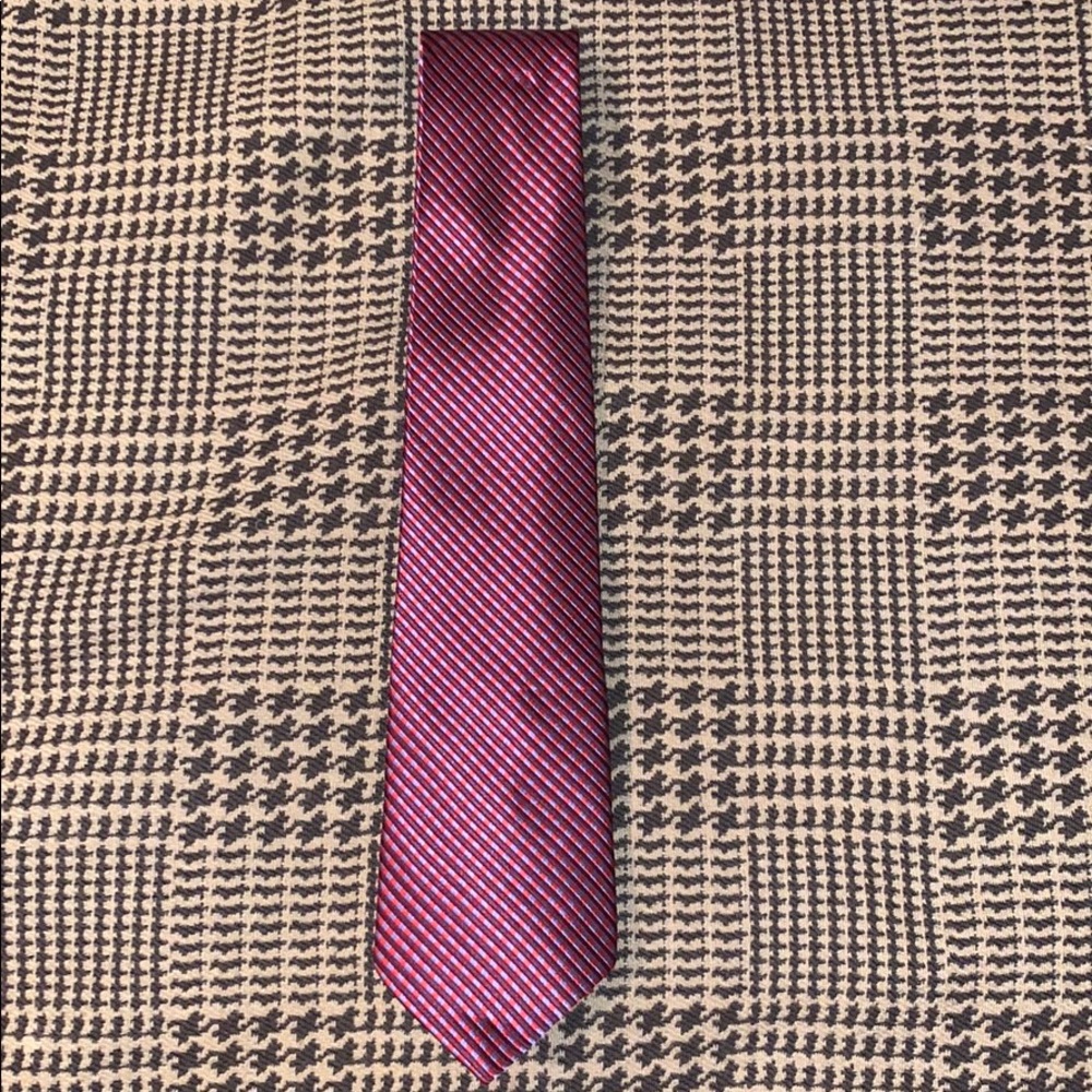 Red and grey tie